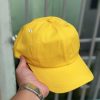 Nón mũ lưỡi trai màu Vàng